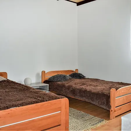 Beautiful In بيت للعطل